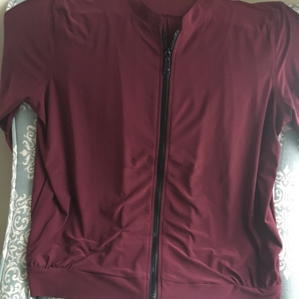 Women’s burgundy/wine blouse-jacket. size M.